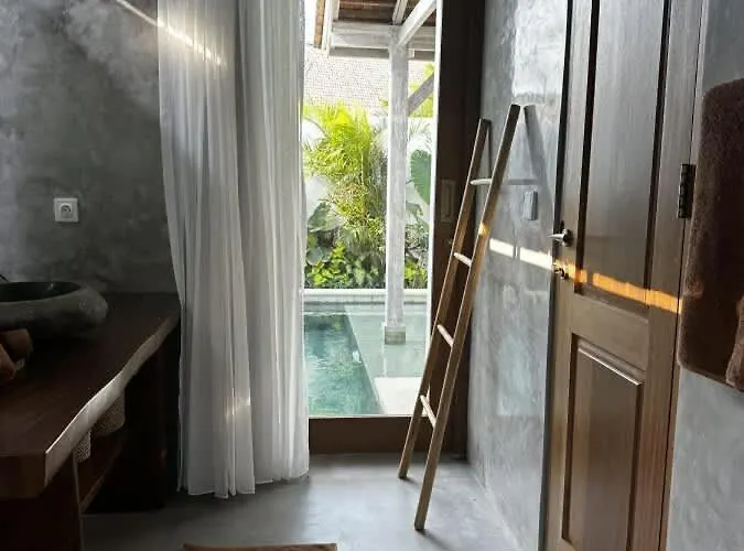 Deluxe 3 Sula In * Uluwatu